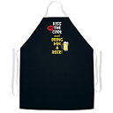 【中古】【輸入品・未使用】Attitude Aprons 完全に調節可能なKiss The Cook and Bring Him A Beer エプロン-ブラック