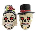 【中古】【輸入品・未使用】Day of the Dead Bride and Groom Skulls Ceramic Salt and Pepper Shak...