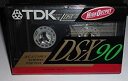 【中古】【輸入品・未使用】TDK DS-X 90 ブランクカセットテープ【メーカー名】TDK Media【メーカー型番】Ds-x 90【ブランド名】TDK【商品説明】TDK DS-X 90 ブランクカセットテープこちらは当店海外ショップで一般の方から買取した未使用品です。 通関検査の為、開封されることがございますので予めご了承くださいませ。また、外箱につぶれや汚れなどがある場合がございます。 映像作品には日本語吹き替え、日本語字幕が無い場合があり、プレーヤーによっては再生できませんので予めご了承ください。 画像はイメージ写真ですので画像の通りではないこともございます。 未使用品ですが買取した為、中古扱いとしております。日本語の説明書は付属しておりませんので予めご了承くださいませ。 輸入商品の為コンセントの形状が違う、電圧による商品の不動作などは当店では出来かねます。 当店では初期不良に限り、商品到着から7日間は返品を受付けております。 ご注文からお届けまで ご注文⇒ご注文は24時間受け付けております。 注文確認⇒当店より注文確認メールを送信いたします。 入金確認⇒決済の承認が完了した翌日より、当店海外倉庫から当店日本倉庫を経由しお届けしますので10〜30営業日程度でのお届けとなります。 ※在庫切れの場合はご連絡させて頂きます。 出荷⇒日本国内倉庫到着後、検品し異常がなければ出荷⇒配送準備が整い次第、出荷致します。配送業者、追跡番号等の詳細をメール送信致します。 ※離島、北海道、九州、沖縄は遅れる場合がございます。予めご了承下さい。 ※ご注文後、当店より確認のメールをする場合がございます。期日までにご返信が無い場合キャンセルとなりますので予めご了承くださいませ。 ※当店ではお客様とのやりとりを正確に記録する為、電話での対応はしておりません。メッセージにてご連絡くださいませ。