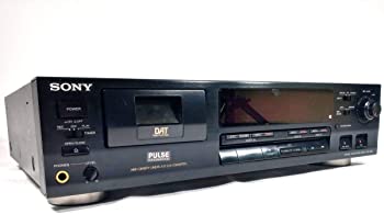 【中古】SONY DTC-690 DATデッキ ケーブル付【メーカー名】【メーカー型番】【ブランド名】【商品説明】SONY DTC-690 DATデッキ ケーブル付 映像商品などにimportと記載のある商品に関してはご使用中の機種では使用できないこともございますので予めご確認の上お買い求めください。 付属品については商品タイトルに記載がない場合がありますので、ご不明な場合はメッセージにてお問い合わせください。 画像はイメージ写真ですので画像の通りではないこともございます。ビデオデッキ、各プレーヤーなどリモコンなど付属してない場合もございます。 限定版の付属品、ダウンロードコードなどは無い場合もございます。 中古品の場合、基本的に説明書・外箱・ドライバーインストール用のCD-ROMはついておりません。 当店では初期不良に限り、商品到着から7日間は返品を受付けております。 ご注文からお届けまで ご注文⇒ご注文は24時間受け付けております。 注文確認⇒当店より注文確認メールを送信いたします。 入金確認⇒決済の承認が完了した翌日より、お届けまで3営業日〜10営業日前後とお考え下さい。 ※在庫切れの場合はご連絡させて頂きます。 出荷⇒配送準備が整い次第、出荷致します。配送業者、追跡番号等の詳細をメール送信致します。 ※離島、北海道、九州、沖縄は遅れる場合がございます。予めご了承下さい。 ※ご注文後、当店より確認のメールをする場合がございます。期日までにご返信が無い場合キャンセルとなりますので予めご了承くださいませ。 ※当店ではお客様とのやりとりを正確に記録する為、電話での対応はしておりません。メッセージにてご連絡くださいませ。