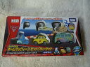 【中古】トイザらス限定 カーズ トミカ チームマックィーンピットクルーセット
