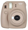 【中古】FUJIFILM インスタントカメラ チェキ instax mini8プラス 接写レンズ・純正ハンドストラップ ココア INS MINI 8P COCO...