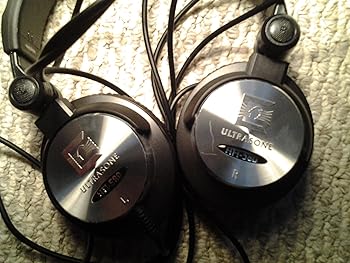 【中古】ULTRASONE ヘッドフォン HFI-580 密閉 ダイナミック型 ブラック