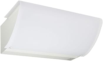 【中古】東芝TOSHIBA LEDブラケット LEDランプ別売り LEDB88800【メーカー名】【メーカー型番】【ブランド名】TOSHIBA(東芝) ブラケットライト 【商品説明】東芝TOSHIBA LEDブラケット LEDランプ別売り LEDB88800当店ではレコード盤には商品タイトルに［レコード］と表記しております。表記がない物はすべてCDですのでご注意ください。当店では初期不良に限り、商品到着から7日間は返品を 受付けております。お問い合わせ・メールにて不具合詳細をご連絡ください。他モールとの併売品の為、完売の際はキャンセルご連絡させて頂きます。中古品の商品タイトルに「限定」「初回」「保証」「DLコード」などの表記がありましても、特典・付属品・帯・保証等は付いておりません。電子辞書、コンパクトオーディオプレーヤー等のイヤホンは写真にありましても衛生上、基本お付けしておりません。※未使用品は除く品名に【import】【輸入】【北米】【海外】等の国内商品でないと把握できる表記商品について国内のDVDプレイヤー、ゲーム機で稼働しない場合がございます。予めご了承の上、購入ください。掲載と付属品が異なる場合は確認のご連絡をさせて頂きます。ご注文からお届けまで1、ご注文⇒ご注文は24時間受け付けております。2、注文確認⇒ご注文後、当店から注文確認メールを送信します。3、お届けまで3〜10営業日程度とお考えください。輸入商品は10営業日から30営業日前後でのお届けとなります。4、入金確認⇒前払い決済をご選択の場合、ご入金確認後、配送手配を致します。5、出荷⇒配送準備が整い次第、出荷致します。配送業者、追跡番号等の詳細をメール送信致します。6、到着⇒出荷後、1〜3日後に商品が到着します。　※離島、北海道、九州、沖縄は遅れる場合がございます。予めご了承下さい。お電話でのお問合せは少人数で運営の為受け付けておりませんので、お問い合わせ・メールにてお願い致します。★お客様都合によるご注文後のキャンセル・返品はお受けしておりませんのでご了承ください。0