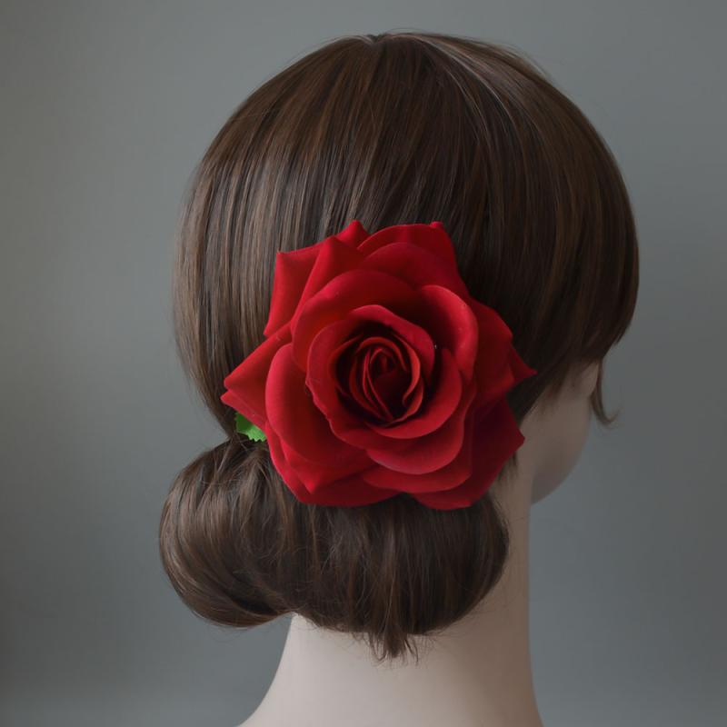 Rakuten - ヘアクリップ 大きめ 花 バラ 布 サイド アクセサリー ヘッドコサージュ ブローチ 写真撮影 パフォーマンス ダンス レトロ おしゃれ アイボリー ピンク 赤