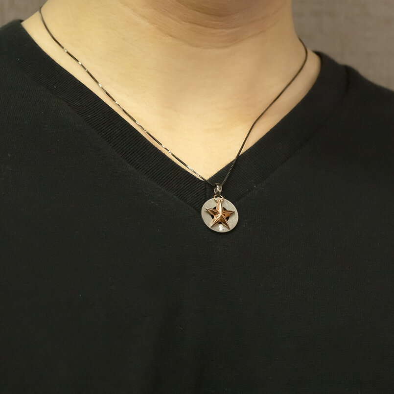 來好 18金 18k メンズ ネックレス ダイヤモンド ピンクゴールドk18 シルバー ブラックメッキ 黒 ブラック スター 星 プレート シンプル コンビ の 送料無料 119入荷 メンズジュエリー アクセサリージュエリー アクセサリー Insolite Guadeloupe Voyage Com