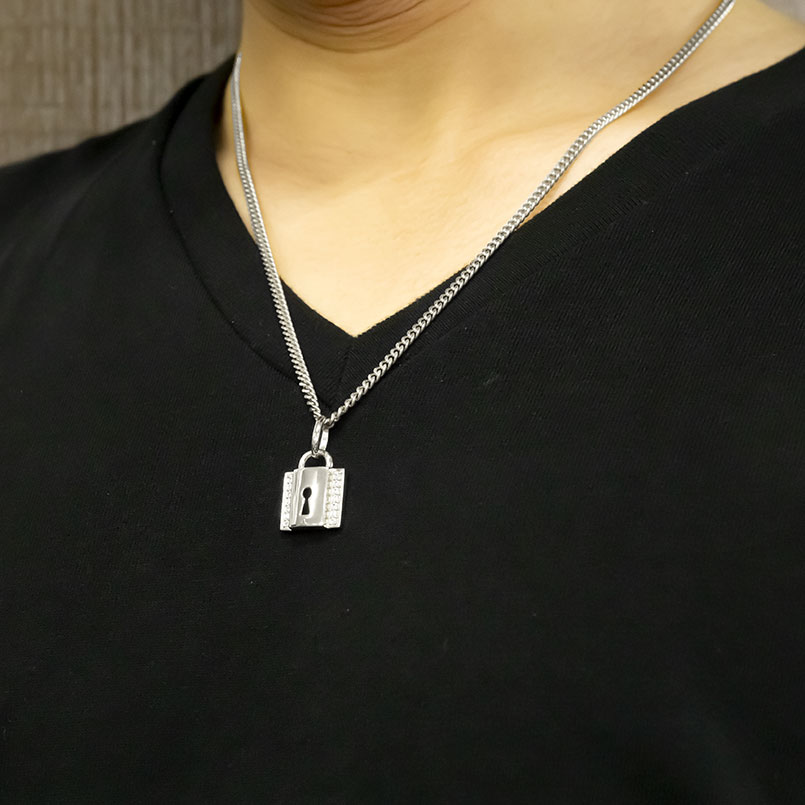 独創的 18金 18k ネックレス メンズ 喜平用 キュービックジルコニア ゴールド ホワイトゴールドk18 南京錠 鍵 キー ペンダント トップ 男性用 キヘイチェーン の 最安 Iprema Mg Gov Br