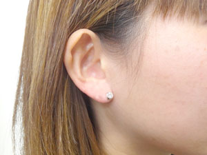プラチナ ピアス メンズ 片耳 ダイヤモンド ダイヤ pt900 0.3ct ファーストピアス 人気 男性 送料無料 スタンダード プレゼント ギフト 普段使い
