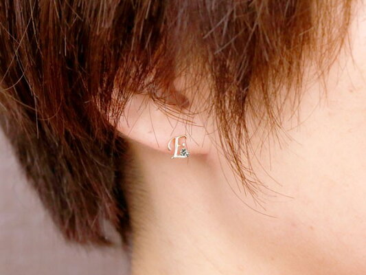 メンズ イニシャル ピアス ピアス ネーム ピアス ダイヤモンド ピアス アルファベット メンズ 18金 イエローゴールドk18 E メンズ 片耳 ピアス 人気 ジュエリー工房アトラス 人気 送料無料 すっきりとした印象のイニシャル ピアス メンズ イニシャル ピアス ピアス ネーム ピアス ダイヤモンド ピアス アルファベット メンズ 18金 イエローゴールドk18 E メンズ 片耳 ピアス 人気 ジュエリー工房アトラス 人気 送料無料 すっきりとした印象のイニシャル ピアス