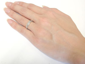 【10%OFFクーポンセール】 ペアリング プラチナ 結婚指輪 マリッジリング ハート ユニセックス 2個セット 3