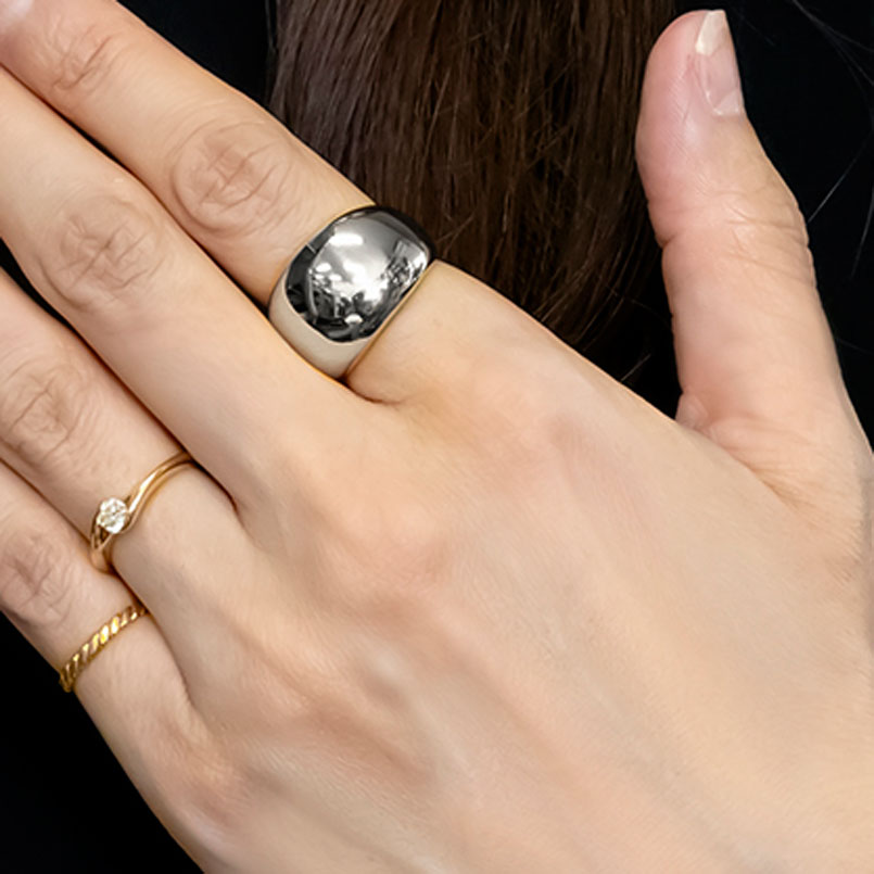 ジュエリー工房アトラスの【10%OFFクーポンセール】 プラチナ リング 幅広 pt900 ユニセックス 指輪 太め ドームリング｜アングル2
