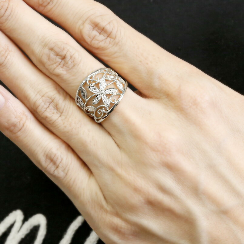 プラチナ リング レディース 花 透かし 幅広 ピンキーリング ダイヤモンド ダイヤ ファッションリング 太め ミル打ち ボタニカル pt900 人気