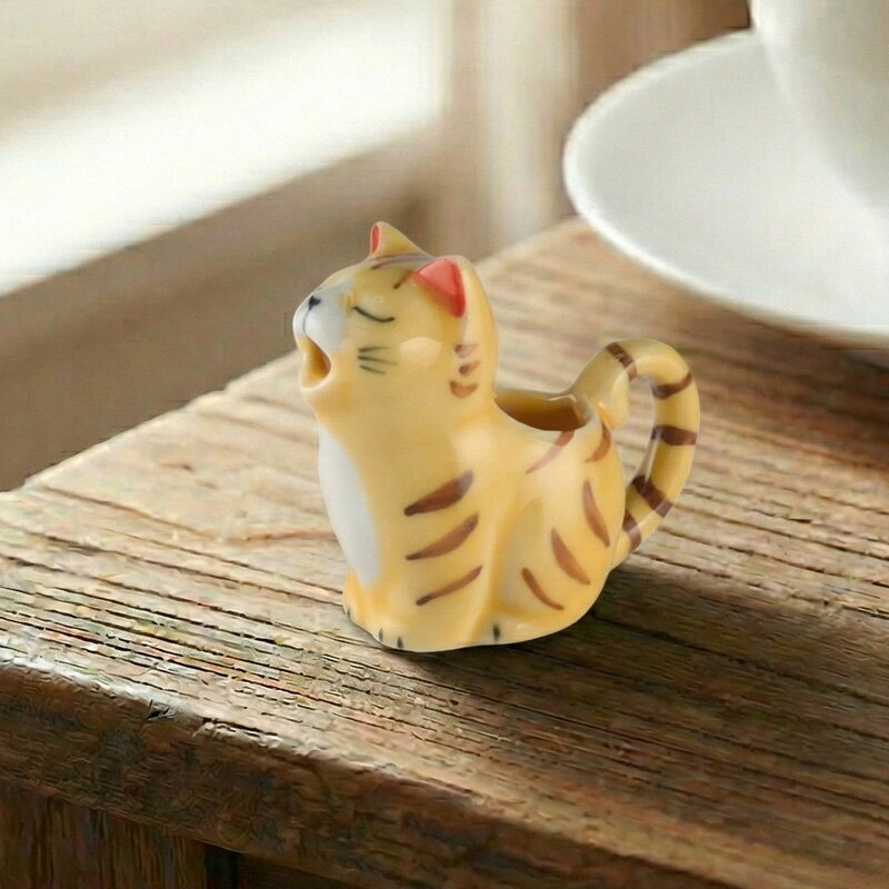 ネコのミルクポット・ピッチャー・クリーマ（トラ）