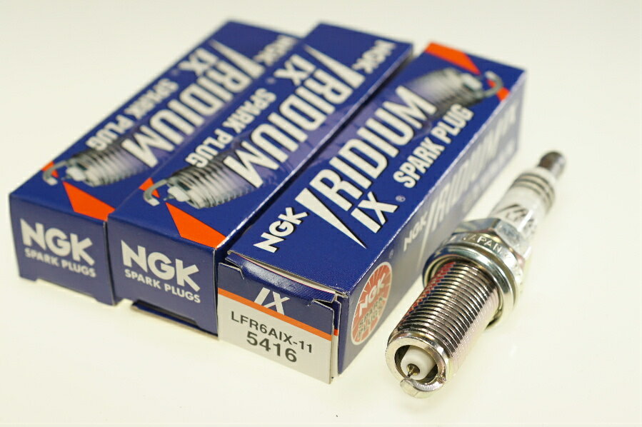 トヨタ TOYOTA プリウス (ハイブリッド) 2ZR-FXE H21.5-H27.12 用 NGK ILKAR7B11 4912 ★4X-2307 プラグ品番 スパークプラグ