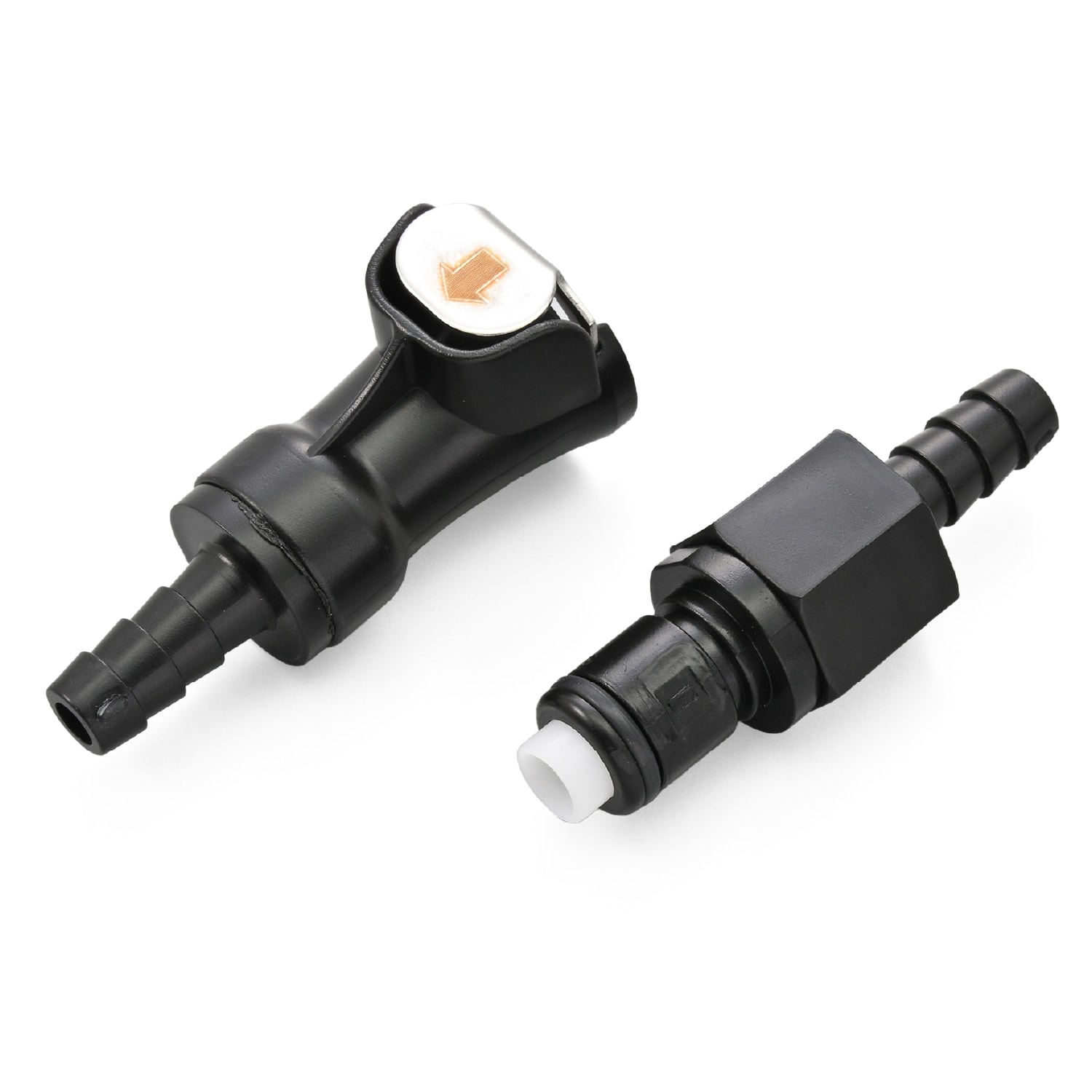ジョイント　DAYTONA　管理番号：00-S271【詳細情報/補足情報】 メーカー品番[カタログ品番]：63811キャンセル不可商品です。ホースに中継させるだけで、ガソリンタンク脱着時にフューエルコックやキャブレターからホースを引き抜く手間を省き、作業をスムーズに行えます。製品にはガソリン流入向きを示す矢印刻印があるため、正しい取り付けをサポート。さらに、全数漏れ検査済みで、高い品質基準をクリアしています。送料消費税込です。代引、後払などは追加送料が必要です。