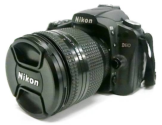 【菊地質店】【中古】ニコン Nikon デジタル一眼レフカメラ D90 レンズ付き【送料無料】【質屋出店】【smtb-TK】＜11-3＞