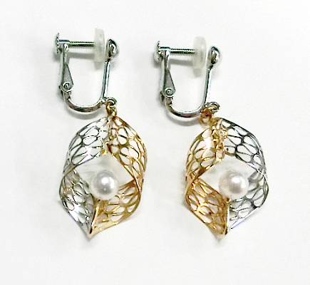 Rakuten - 【菊地質店】【中古】K14WG・K14 パール付き イヤリング【送料無料】【質屋出店】【smtb-TK】＜13-74＞