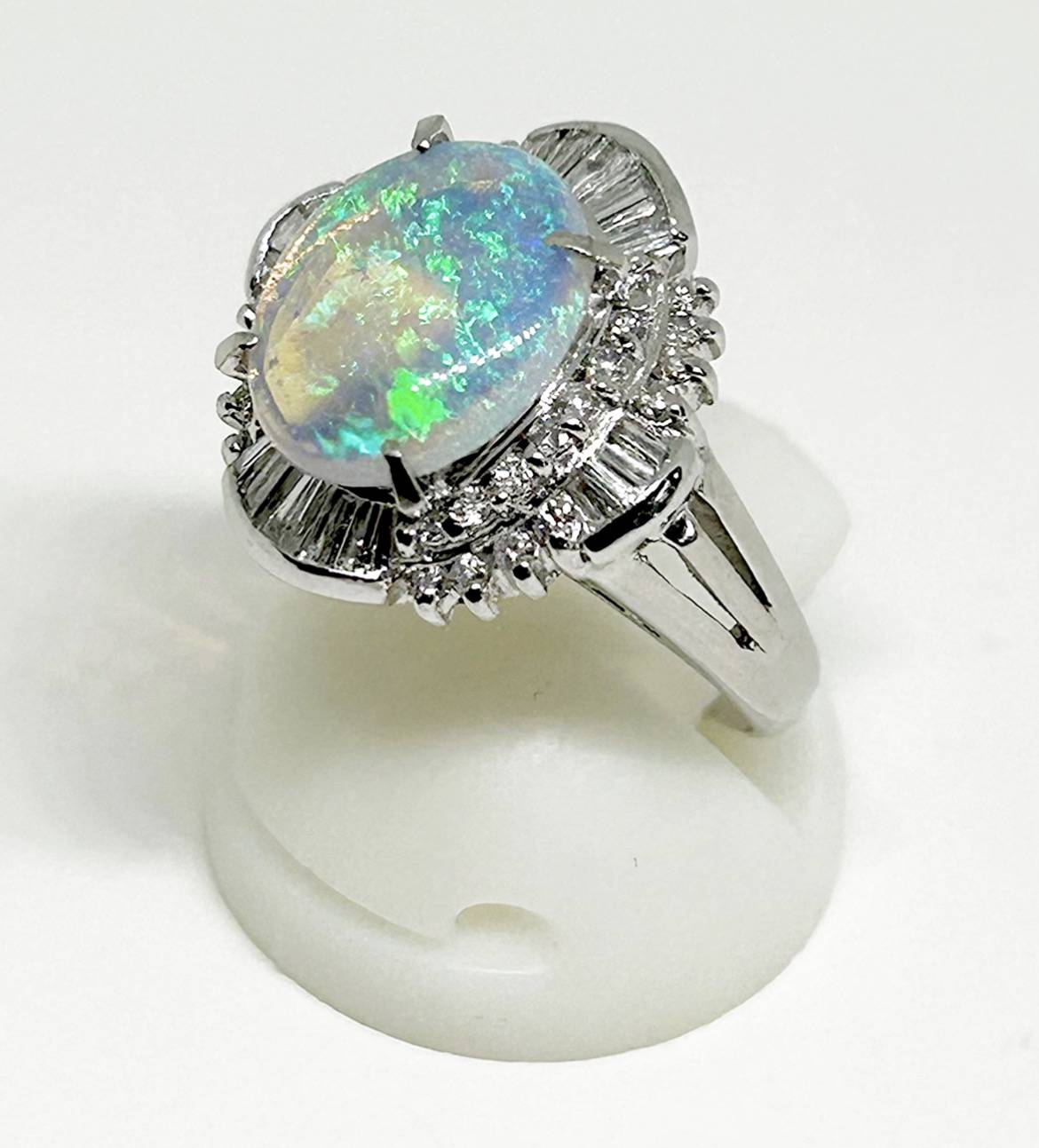 Rakuten - 【菊地質店】【中古】Pt900 オパール1.55ct ダイヤモンド0.57ct 指輪　11.5号【送料無料】【質屋出店】【smtb-TK】＜15-105＞
