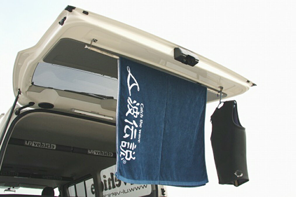 �ڥޥ饽��ݥ����2��/�����ݥ�ۥ桼�����ӡ�����(Uivehicle)���ꥢ�������� �ϥ󥬡��졼�뢣�ϥ������� 1����8�����ܥǥ������ס�ɸ��(�ʥ���)���磻��