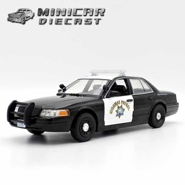 1/24 箱入り ミニカー 2008 FORD CROWN VICTORIA POLICE INTERCEPTOR California Highway Patrol 2008年 フォード クラウン ヴィクトリア ポリス インターセプター カリフォルニア ハイウェイ パトロール ビクトリア パトカー ポリスカー アメ車 グリーンライト