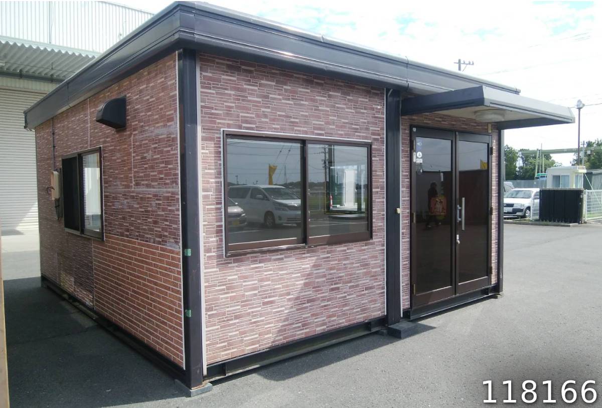 【118166】【中古】5.6m 2連棟 7.9坪 15.8帖 中古ユニットハウス サイディング付き 中古プレハブ 中古コンテナ スーパーハウス バイクガレージ 事務所 倉庫 物置 店舗 【現状販売特別価格品】のサムネイル