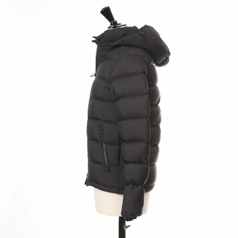 【全品送料無料】HERNO / ヘルノ メンズ ダウンジャケット スーパーマット ボンバージャケット ブラック PI0766U 12403 9393