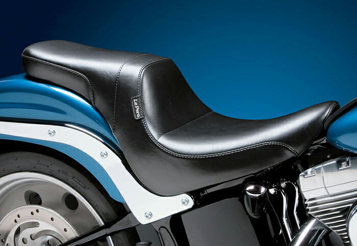 Le Pera DAYTONA 2UPシート 2006〜10年FXSTモデル、2007〜17年FLSTF/B