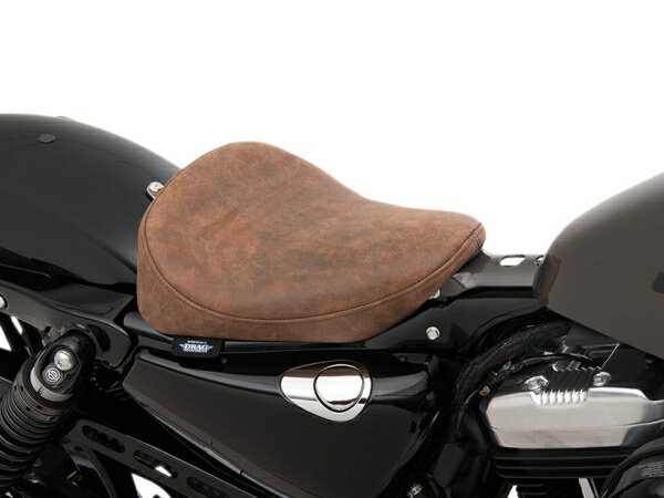 BOBBER-STYLE ソロシート：Distressed Brown Leather 2010〜22年スポーツスター