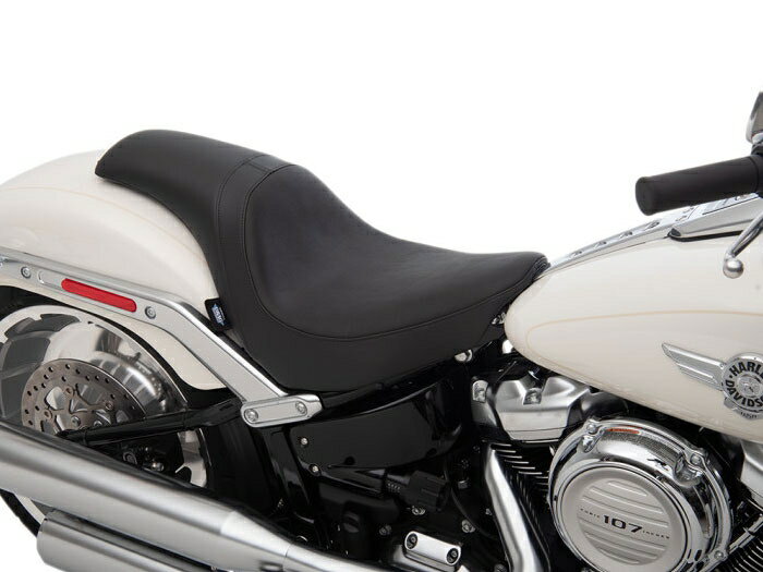 HARLEY-DAVIDSON - PREDATOR シート SMOOTH VINYL:2018年以降FLFB/S