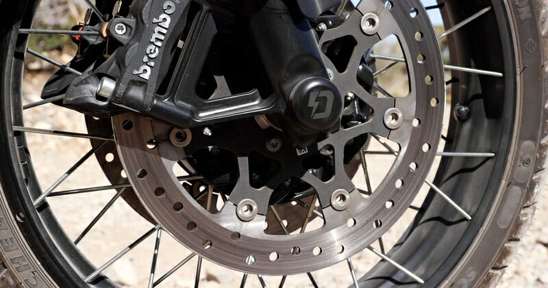 フロントアクスル スライダー：2021年以降パンアメリカ