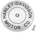 H-D MOTOR CO.ロゴ エアクリーナートリム:2018〜24年FLDE、FLHC/S、FLSL、FXLR、FXSTで標準装備のセンターボルトエアクリーナ...