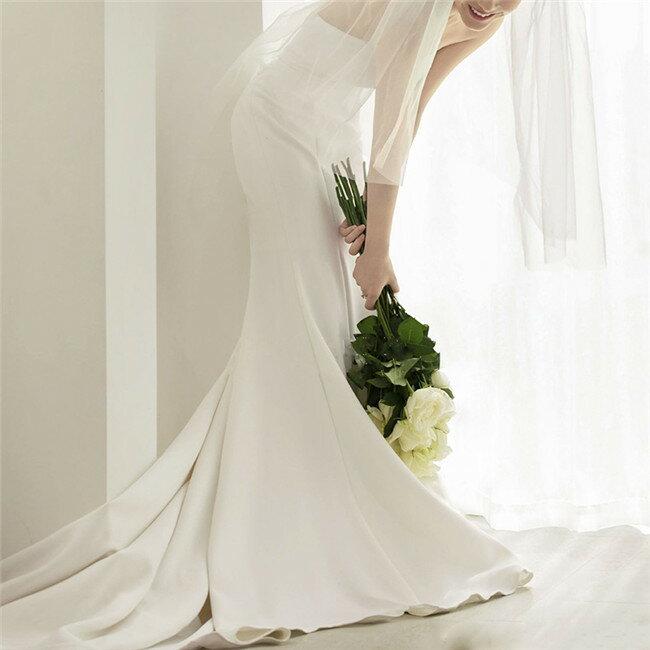 ホワイト ビスチェ　ヘアトップ ウェディングドレス　Aライン　編み上げタイプ　トレーン レース 素地 　xs〜xxl　Wedding Dress　お花嫁　結婚式　旅行撮影演出　レディースウェディングドレス