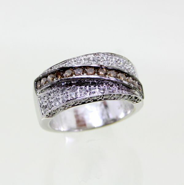 【中古】 18金WG　ダイヤ　0.40ct　ブラックダイヤ　0.45ct　リング　11号