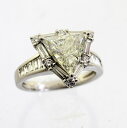 【中古】 プラチナ トリリアントカットダイヤ 1.740ct 【K SI-2】 ダイヤ 0.95ct リング 12.5号