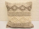 【未使用品】 ニットクッション 47×47cm ナチュラル 輸入雑貨 四角 スクエア 中材付き 毛糸 大きめ モノトーン 秋冬 インテリ...