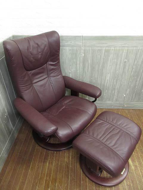 【中古】 エコーネス ストレスレスチェア オットマン付 ブラウン系 EKORNES リクライニングチェア パーソナルチェア レザー 茶 回転ソファー 北欧 ノルウェー 椅子 イス ソファ 木脚 ストレスレスチェア 中古