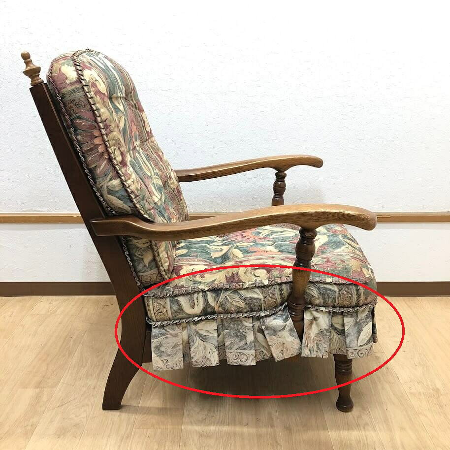 リビング館 楽天市場店の【中古】 キツツキマーク アームチェア クラシカル 花柄 ファブリックチェア 肘掛け付き ラウンジチェア HIDA 飛騨産業 一人掛け 布張り パーソナルチェア ソファ キツツキ 中古｜アングル3