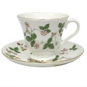 セール WEDGWOOD ウェッジウッド ワイルドストロベリー カップ&ソーサー ヴィクトリアシェイプ ニュービクトリア ティー&コーヒー兼用 1客 単 洋食器...