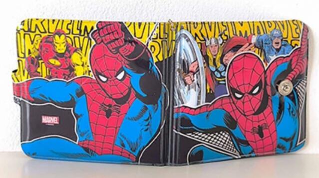 樂天商城 - スパイダーマン　ビニールウォレット(ロゴイエロー)
