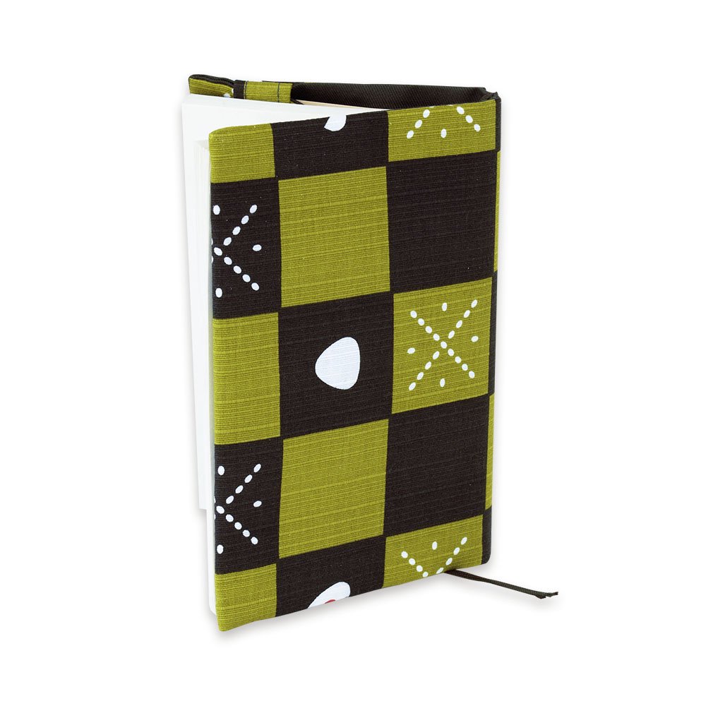 【宮本（株）商品★税込2860円以上で送料無料キャンペーン】【宮本】kenema -けねま-おかみさんの風呂敷シリーズ　ブックカバー(文庫A6)市松おにぎり【日本製 Made in Japan】【2022Dec】