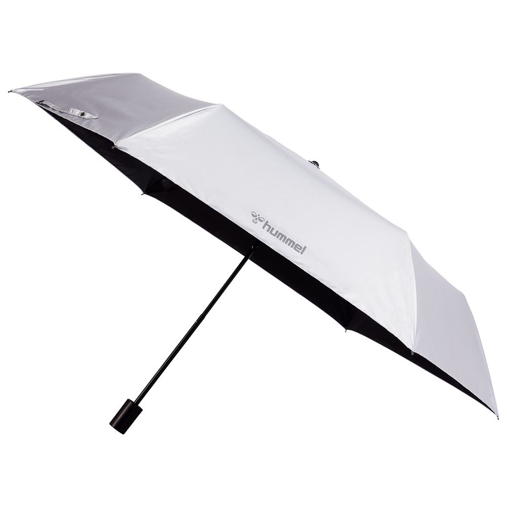 5300表面にシルバーコーティングを施しUVカット機能を高めた晴雨兼用の折り畳み傘。ブラックの裏面が光を吸収し、良好な視界をサポート。UV生地/ポリエステル100% シャフト/スチール 骨/グラスファイバー親骨58cm中国製