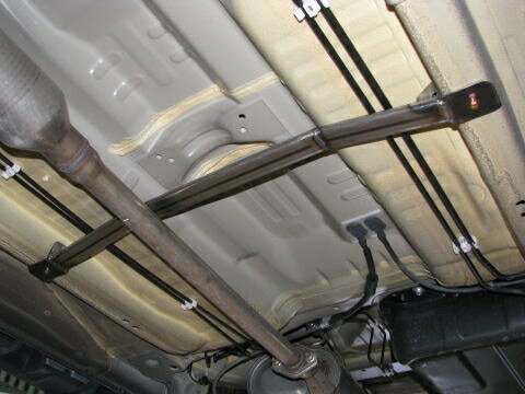 カワイワークス スズキ ソリオ MA15S '11/01～ 三菱 デリカD:2 MB15S '11/03～ 4WD車除く モノコックバー センタースチール製リジット 国産 正規カワイ製作所製 類似品や粗悪品にご注意下さい。 受注生産品（2週間前後）