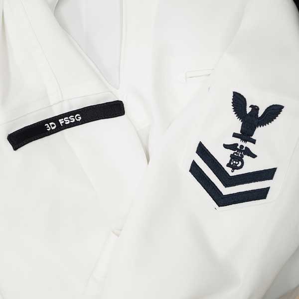 【中古】美品◆実物 米海軍 U.S.NAVY マリン セーラーシャツジャケット 1993年製 ワッペン付き ホワイト♪ミリタリー アーミー アメリカ 軍物 放出品