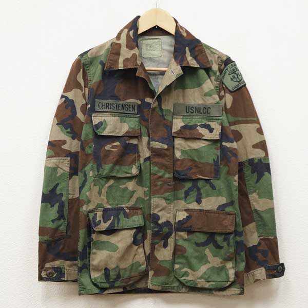 【中古】美品◆実物 米軍 ウッドランドカモ 野戦服ジャケット ワッペン付き NYCO(ノンリップ)生地 1983年製♪ミリタリー アーミー 迷彩 アメリカ軍 サバゲ 軍物 コンバット