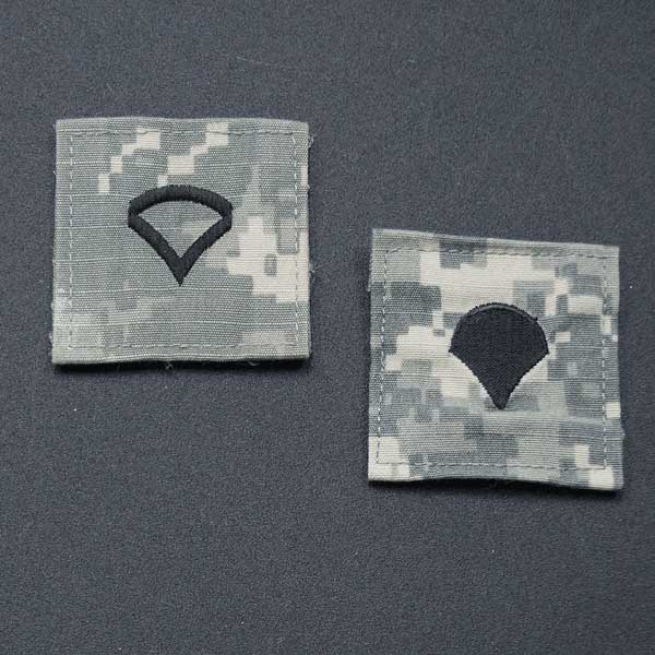 【中古】◆実物 米軍 ACUデジタル カモフラージュジャケット用 ベルクロ付き 部隊章ワッペン♪パッチ ARMY 軍物 ストリート バイク サバゲ NAVY