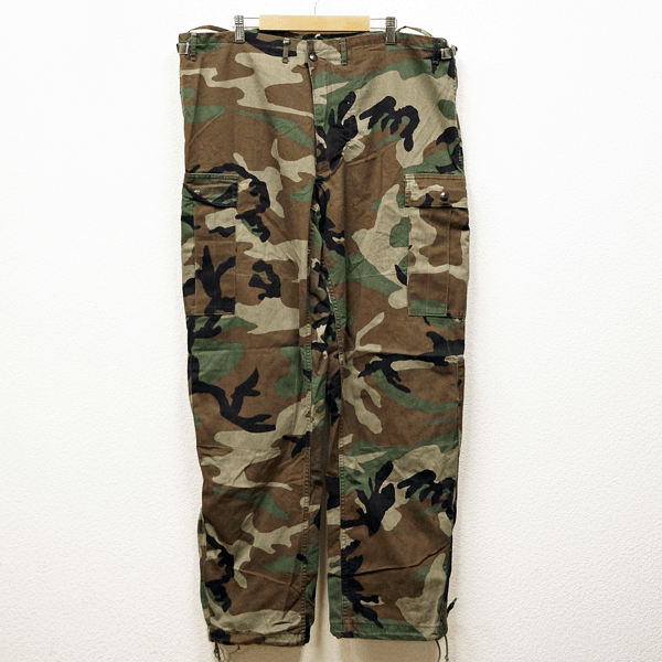 【中古】良好品◆実物 米軍 ケミカルオーバーパンツ 防護服 ウッドランドカモ♪ミリタリー 迷彩 科学防護 軍パン サバゲ 軍服