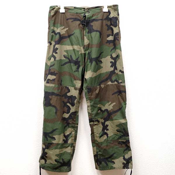 梅雨でも楽しい？【アメリカの軍服】迷彩ゴアテックストラ