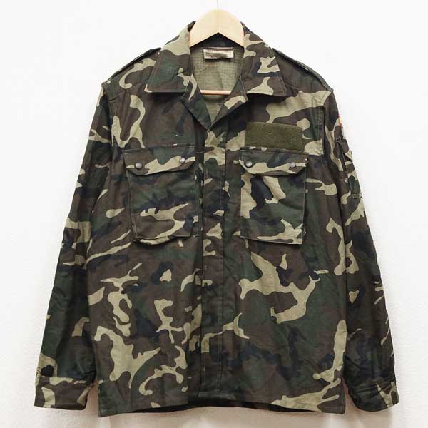 アメリカ軍を参考にした?【スペインの軍服】陸軍迷彩ジャケット アメリカ軍を参考にした?【スペインの軍服】陸軍迷彩ジャケット