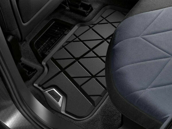 BMW 純正 フロアマット 7シリーズ i7 G70 51475A56C43　
