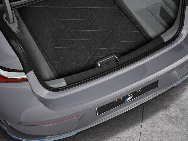 BMW 純正 トランクルームマット 7シリーズ i7 G70　51475A582B4